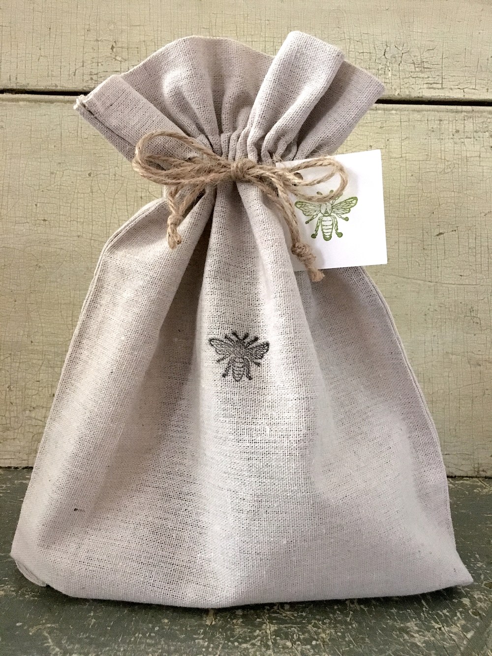 4 FACIAL CARE ESSENTIALS BAG